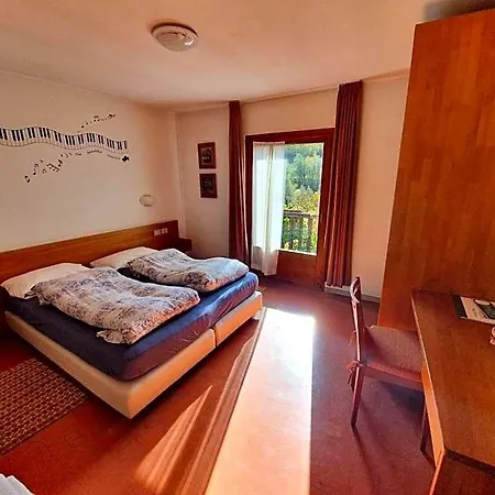 Daniela Hotel