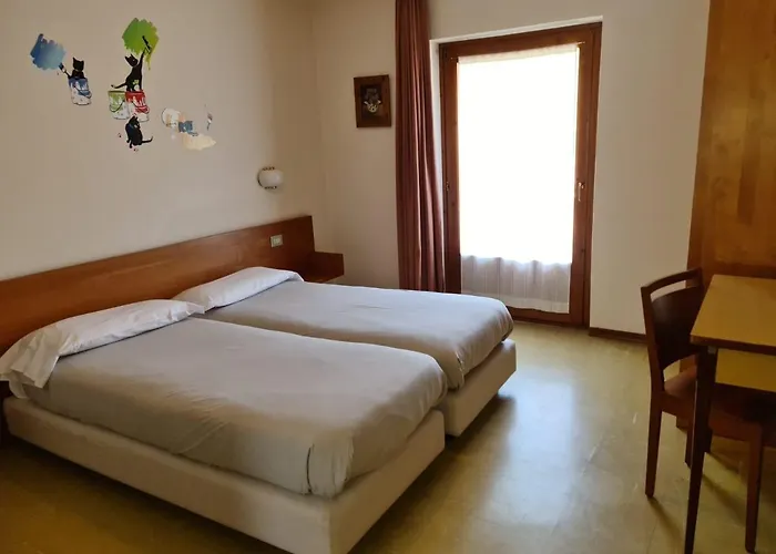 Daniela Hotel 2*