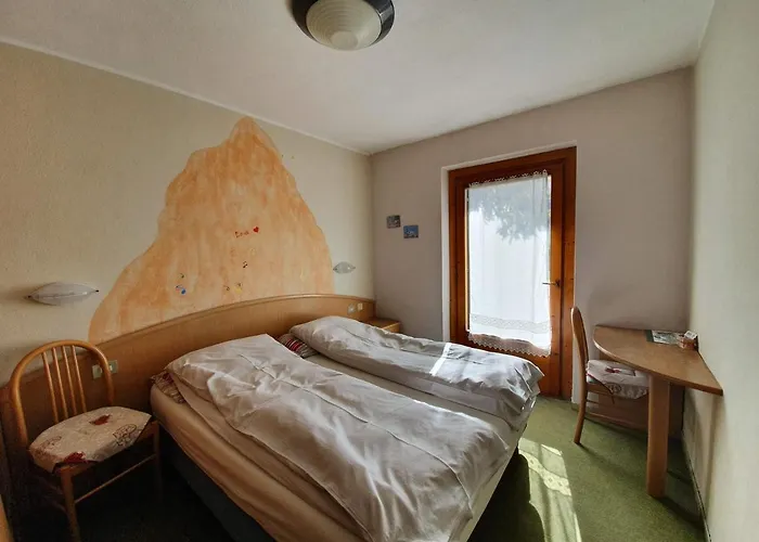 Hotel Daniela 2*